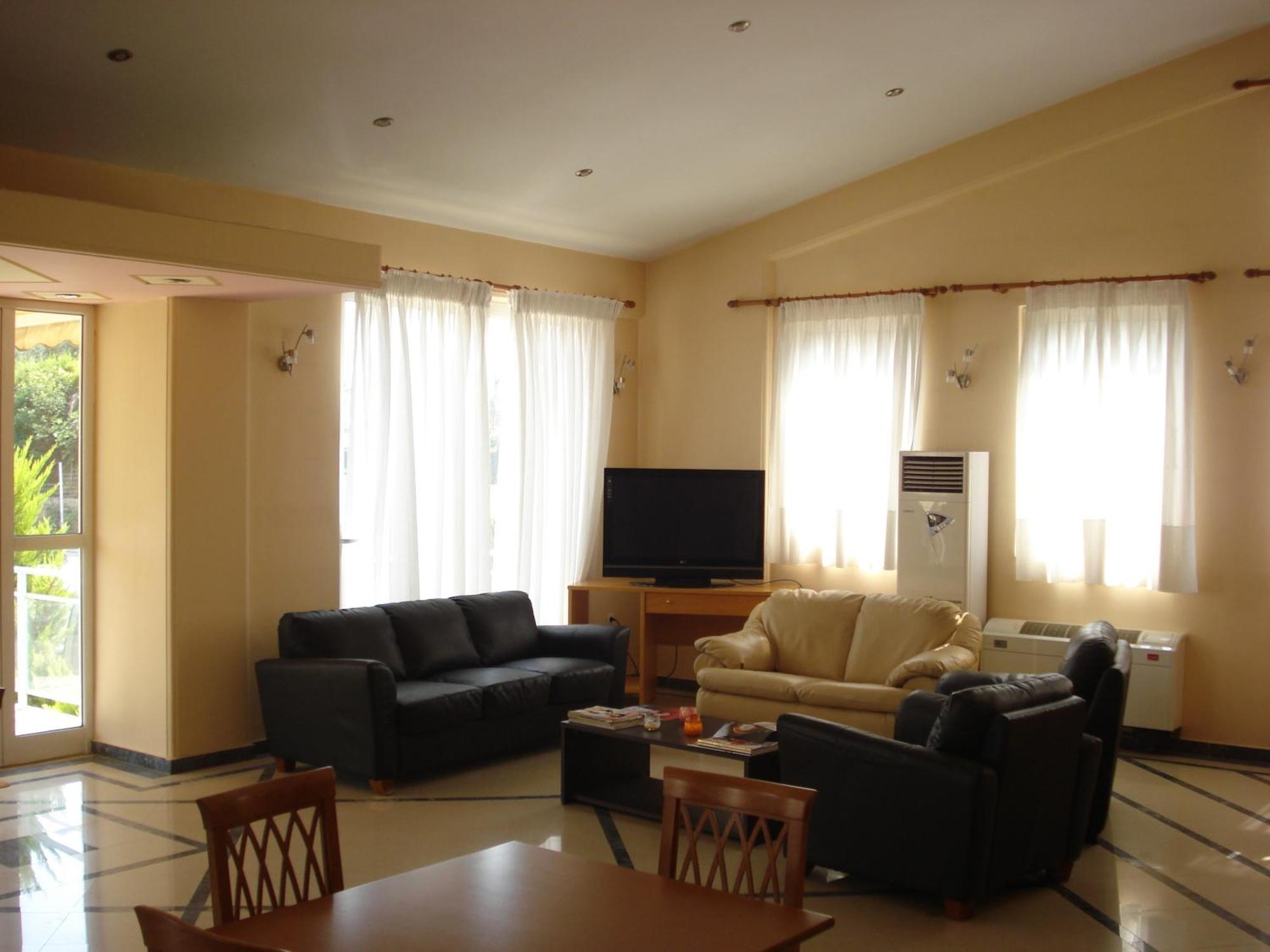 אתונה Cybele Guest Accommodation מראה חיצוני תמונה